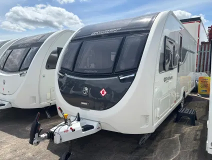 Swift Fairway Platinum 580 2020