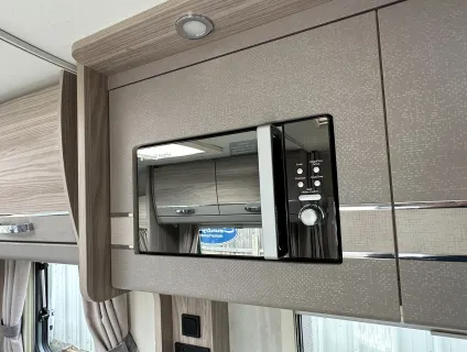 Elddis Magnum 185 2021
