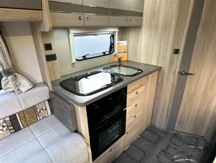 Elddis Encore 175 - PRIVATE PLATE INCLUDED  2017