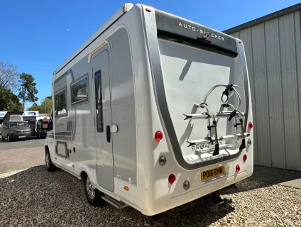 Auto-Sleepers Broadway EB 2 BERTH FRONT LOUNGE - END WASHROOM - LUXURY  2016