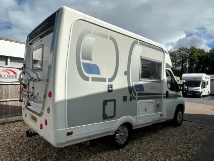 Auto-Sleepers Nuevo ICONIC MOTORHOMES  2012