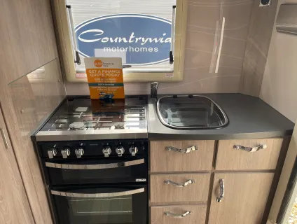 Auto-Sleepers Broadway EK SUPERB LOW MILEAGE EXAMPLE  2020