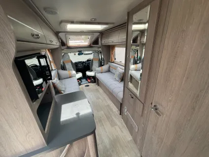 Auto-Sleepers Broadway EK SUPERB LOW MILEAGE EXAMPLE  2020