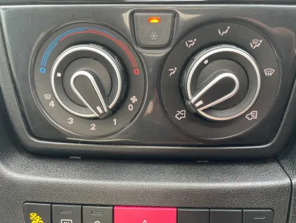 Auto-Sleepers Broadway EK SUPERB LOW MILEAGE EXAMPLE  2020