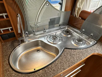 Dethleffs Esprit i7010 LHD A class - PERFECT TOURER LAYOUT FOR EUROPE  2011