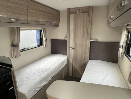 Elddis Magnum 185 2021