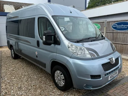 Auto-Sleepers Windrush REAR BUNK BED MODEL  4 BERTH  & 4 BELTS  2012