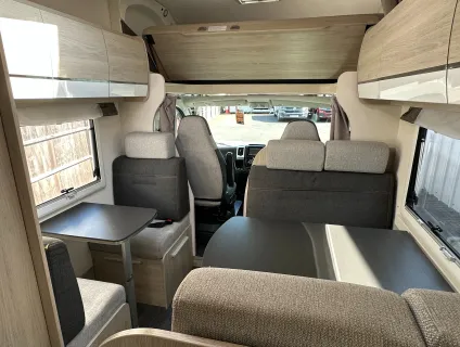 Chausson Flash C656 6 BERTH LAYOUT / BUNK BEDS / 6 BELTS / GREAT FAMILY TOURER  2020
