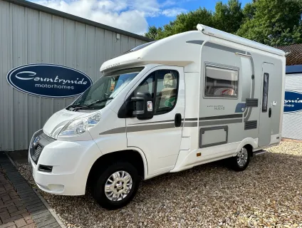 Auto-Sleepers Nuevo ICONIC MOTORHOMES  2012