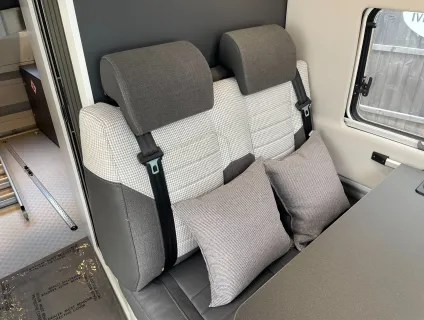 Adria Twin Sports 640 SGX - With elevating roof  2023