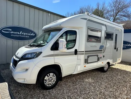 Auto-Sleepers Broadway EB 2 BERTH FRONT LOUNGE - END WASHROOM - LUXURY  2016