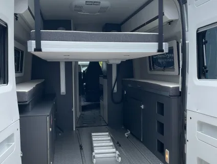 Adria Twin Sports 640 SGX - With elevating roof  2023