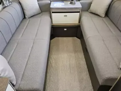Swift   2025