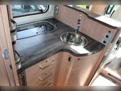 Knaus  Sky TI 700 2013