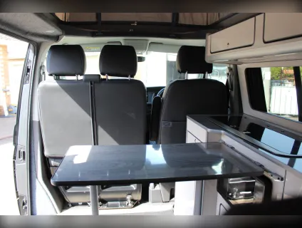 Volkswagen  Transporter 2024