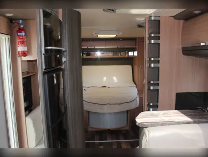 Knaus  Sky TI 700 2013