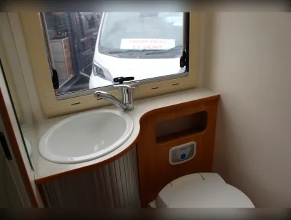 Adria  Coral A 660 SP 2010