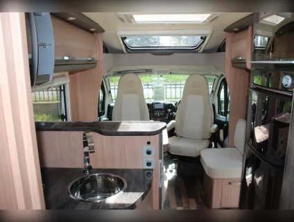 Knaus  Sky TI 700 2013