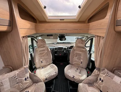 Elddis  Autoquest 2016