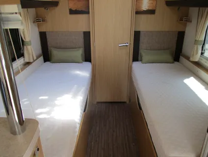 Elddis  Crusader 2012