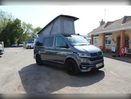 Volkswagen  Transporter 2024