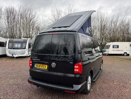 Volkswagen  Transporter T28 2018