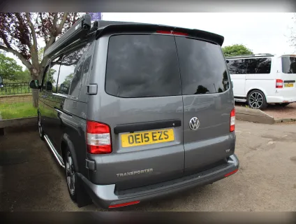Volkswagen  Transporter 2015