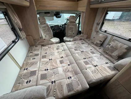Elddis  Autoquest 2016