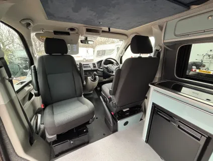 Volkswagen  Transporter T28 2018