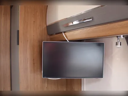 Auto-Trail  Apache 634 2017