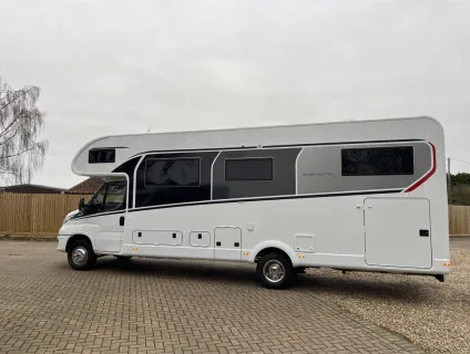 Dethleffs  Globetrotter XXL A 9000-2 EB 