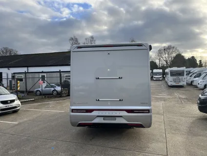 Adria  MATRIX SUPREME MB 670 DC 
