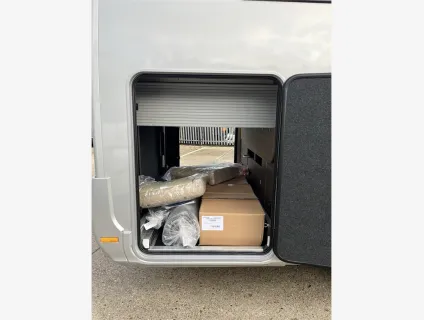Adria  MATRIX SUPREME MB 670 DC 
