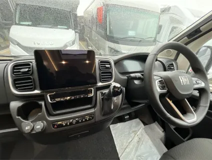 Pilote  Van V633M 