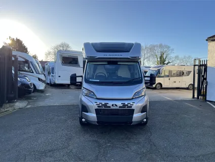 Adria  MATRIX SUPREME 670 DC 