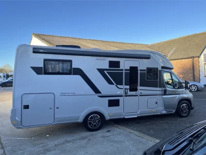 Adria  MATRIX SUPREME 670 DC 
