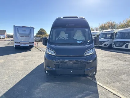 Hymer  Camper Van Yellowstone 