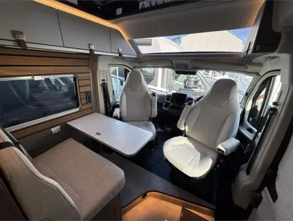 Hymer  Camper Van Yellowstone 