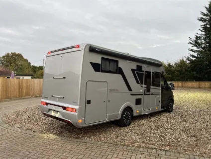Adria  MATRIX SUPREME MB 670 DL 