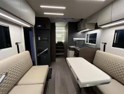 Adria  MATRIX SUPREME MB 670 DL 