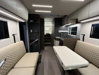 Adria  MATRIX SUPREME MB 670 DL 