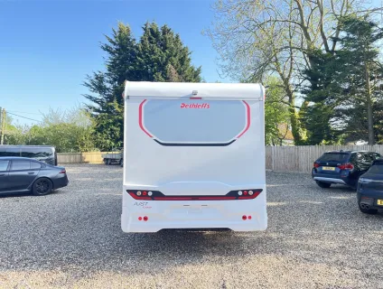 Dethleffs  Just Camp T6762 