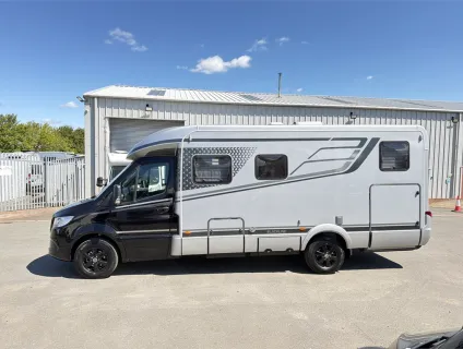 Hymer  B-Class ModernComfort BMC-T 680 BlackLine 
