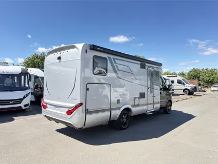 Hymer  B-Class ModernComfort BMC-T 680 BlackLine 