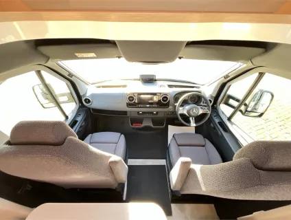 Hymer  B-Class ModernComfort BMC-T 680 BlackLine 