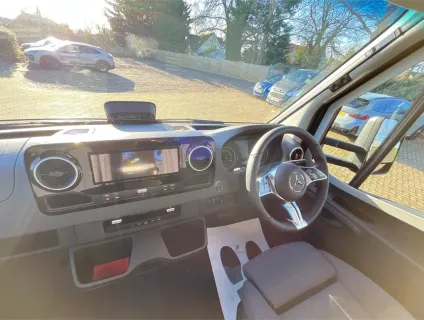 Hymer  B-Class ModernComfort BMC-T 680 BlackLine 