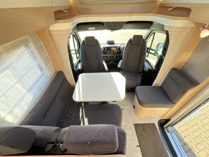 Hymer  B-Class ModernComfort BMC-T 680 BlackLine 