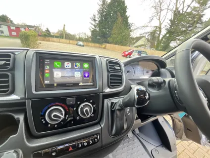 Pilote  Van V633M 