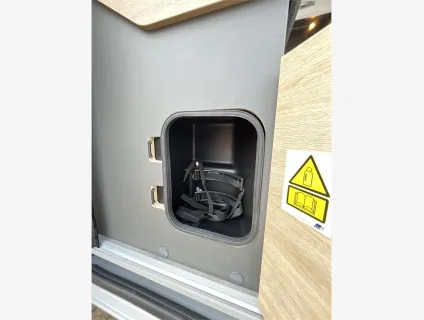 Dethleffs  Globetrail 640 HR 