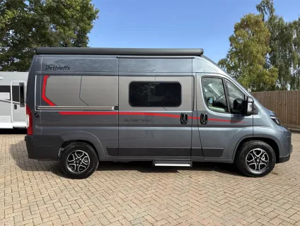 Dethleffs  Globetrail 540 DR 